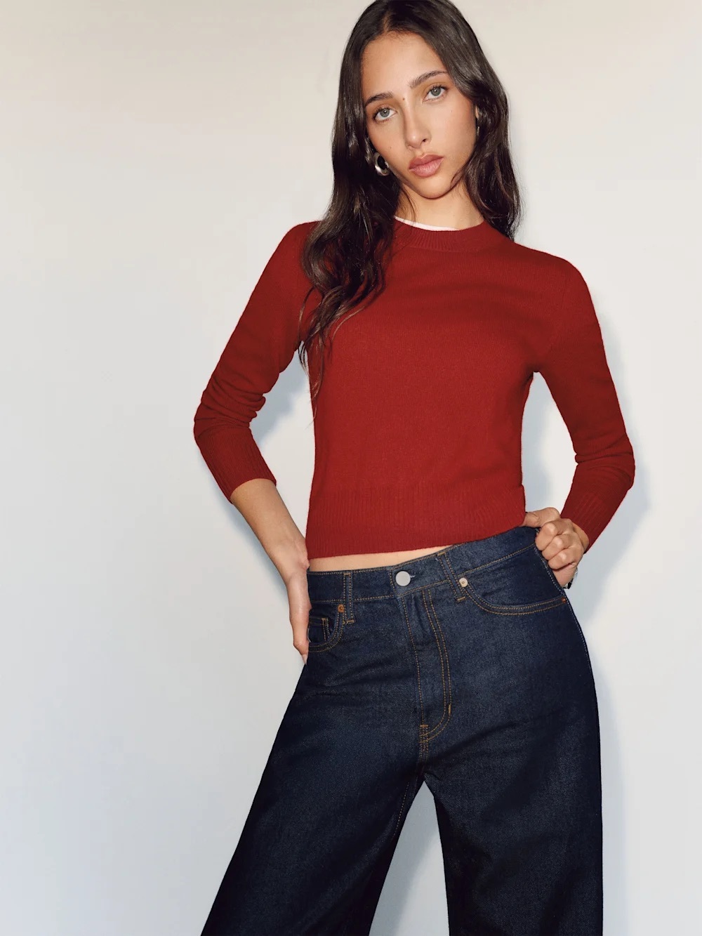 Reformation Dana Classic Crewneck Women’s Sweater in Crimson